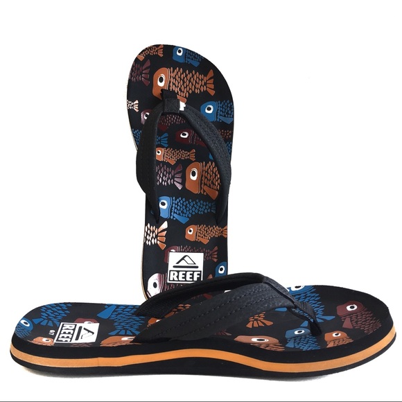 Reef Shoes - Reef flip flops size 6/7